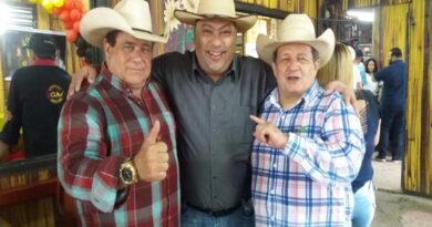 foto: Locutores Serginho Viola, Marco Rodeio,Barra Mansa