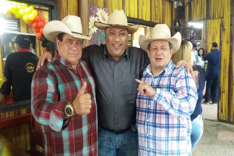 foto: Locutores Serginho Viola, Marco Rodeio,Barra Mansa