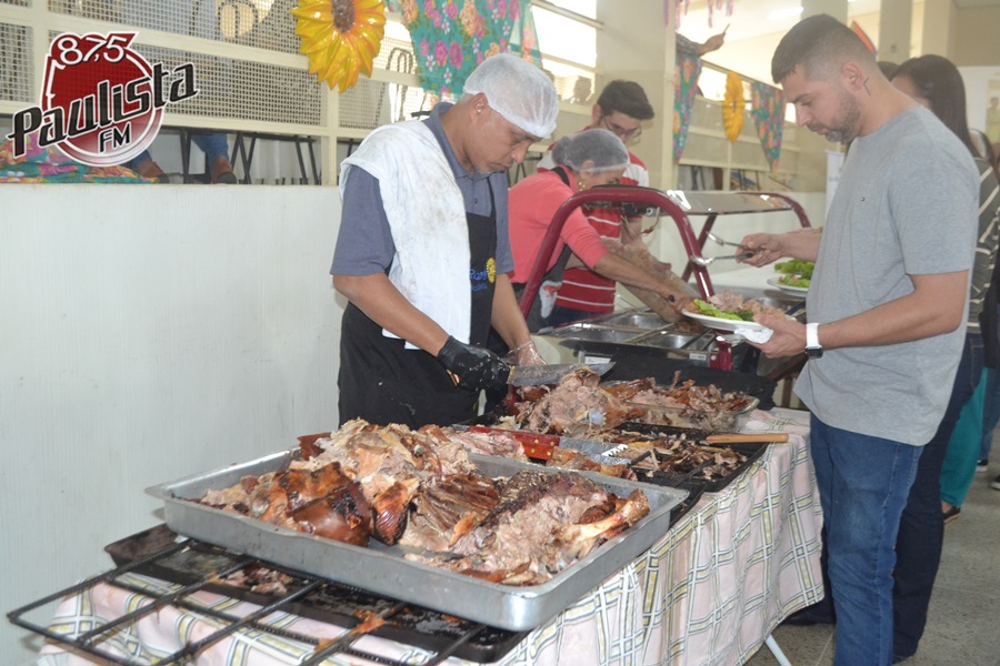 Foto: Salão do Almoço beneficente do Asilo São Vicente de Paula, registro Marcos Rodeio