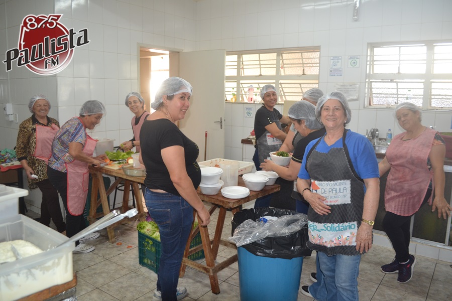 Foto: Salão do Almoço beneficente do Asilo São Vicente de Paula, registro Marcos Rodeio