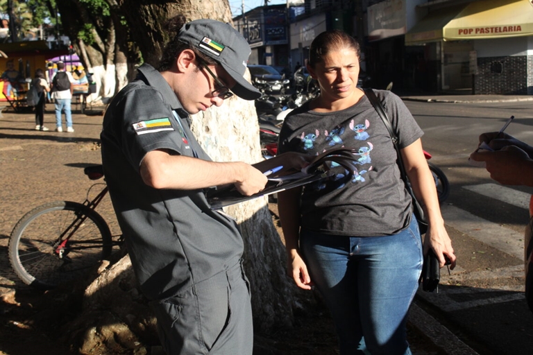 A iniciativa dá oportunidade aos jovens de trabalharem no estacionamento rotativo do município, com direito a uma Bolsa-Auxílio no valor de R$ 1.000,00. Foto - Jornal Correio