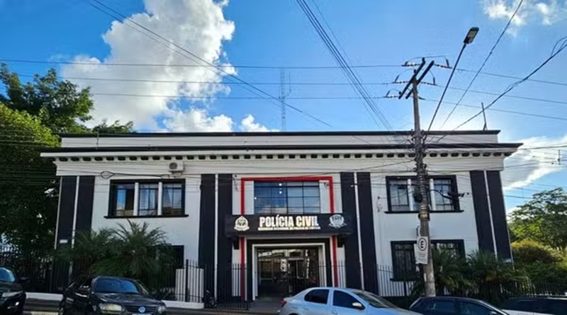 Mulher é presa suspeita de furtar farmácia e usar criança como ‘escudo’ para evitar abordagem policial em Itapeva