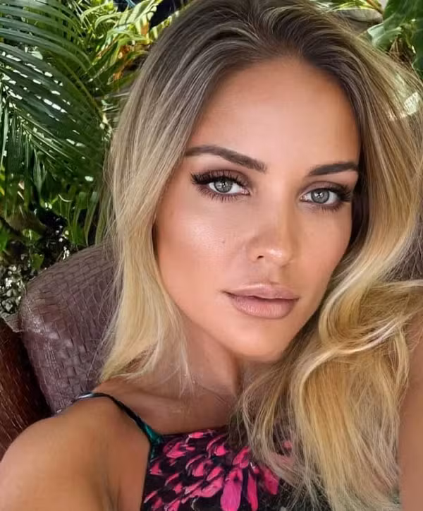 Atleta brasileira Mara Flávia Araújo, de 38 anos, que morava em São Paulo, morreu durante a etapa de natação na prova Ironman 70.3 Texas, nos Estados Unidos, neste sábado (18) — Foto: Reprodução/Instagram