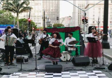 Bailinho com B invade as ruas de Torre de Pedra na sequência do projeto Peixe Vagalume